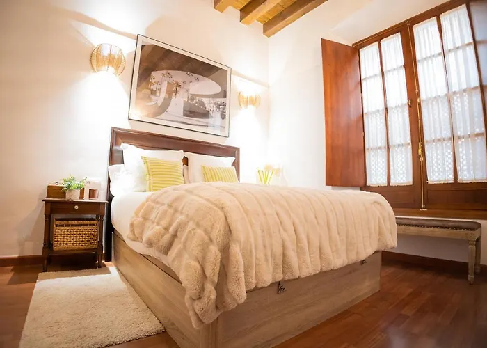 Malaver شقة إشبيلية