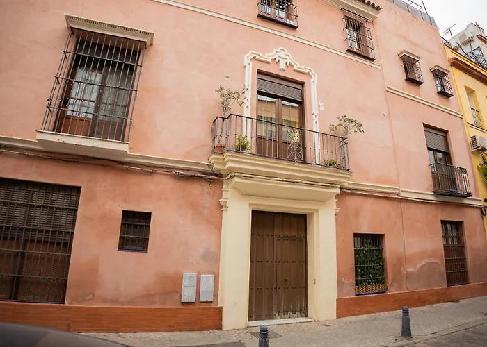 Malaver إشبيلية